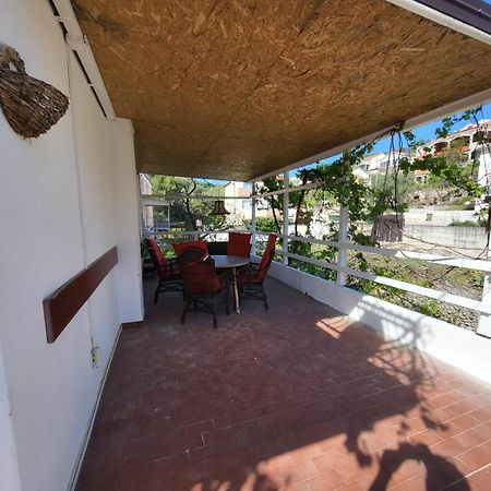 Apartment Bunjo'S Beach House Трогир Экстерьер фото
